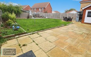 LAMBOURNE- click for photo gallery